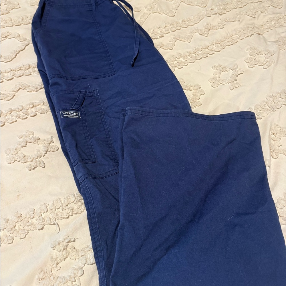 Cherokee Workwear Navy Blue Scrub Set.